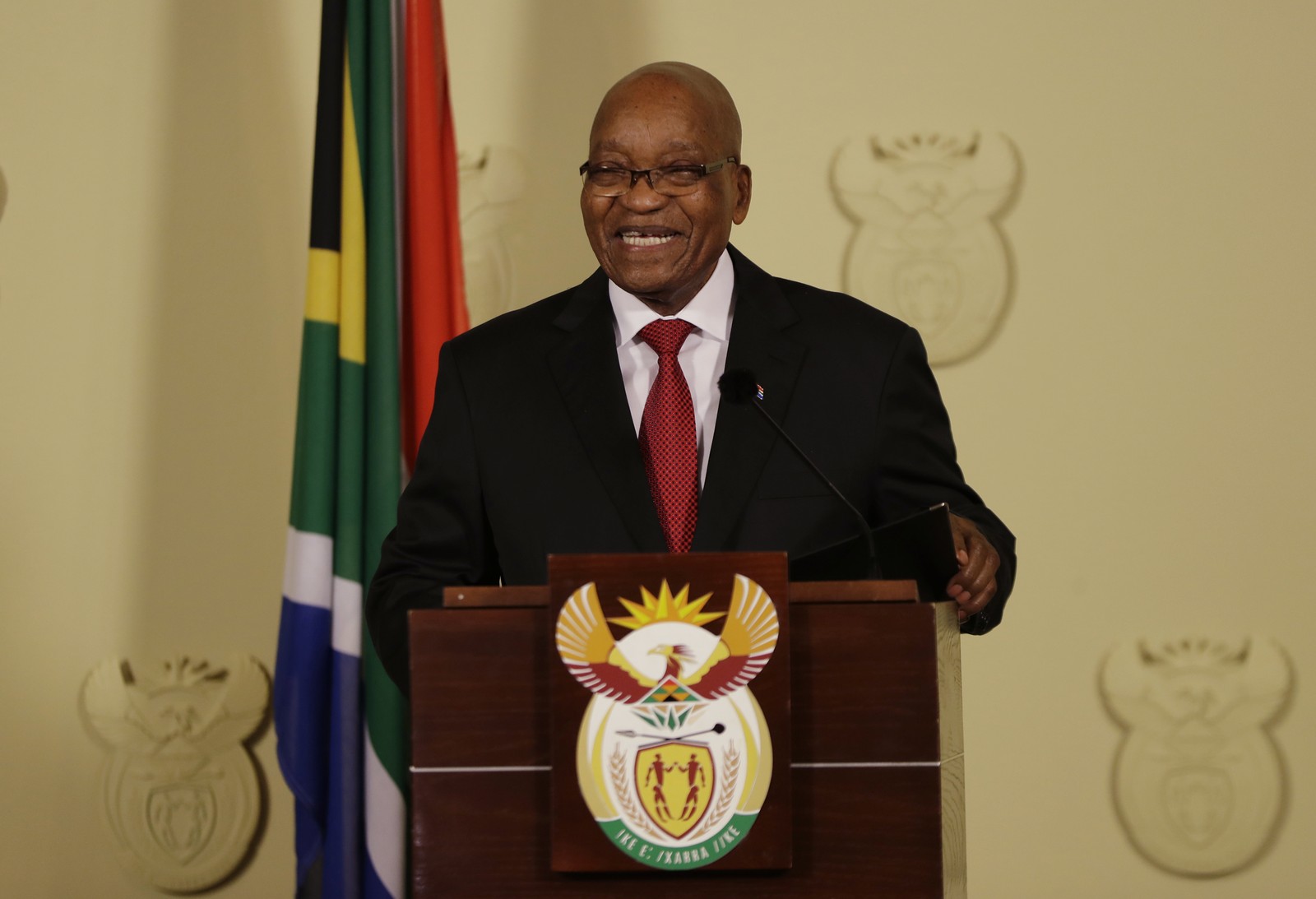 Presidente da África do Sul, Jacob Zuma, renuncia ao cargo