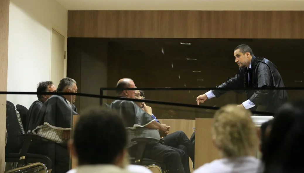 Advogado Eduardo Faustino faz a sustentação oral