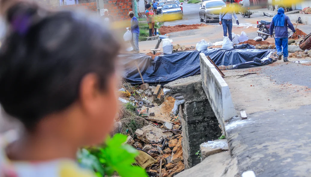 A situação preocupa moradores do bairro Dirceu  