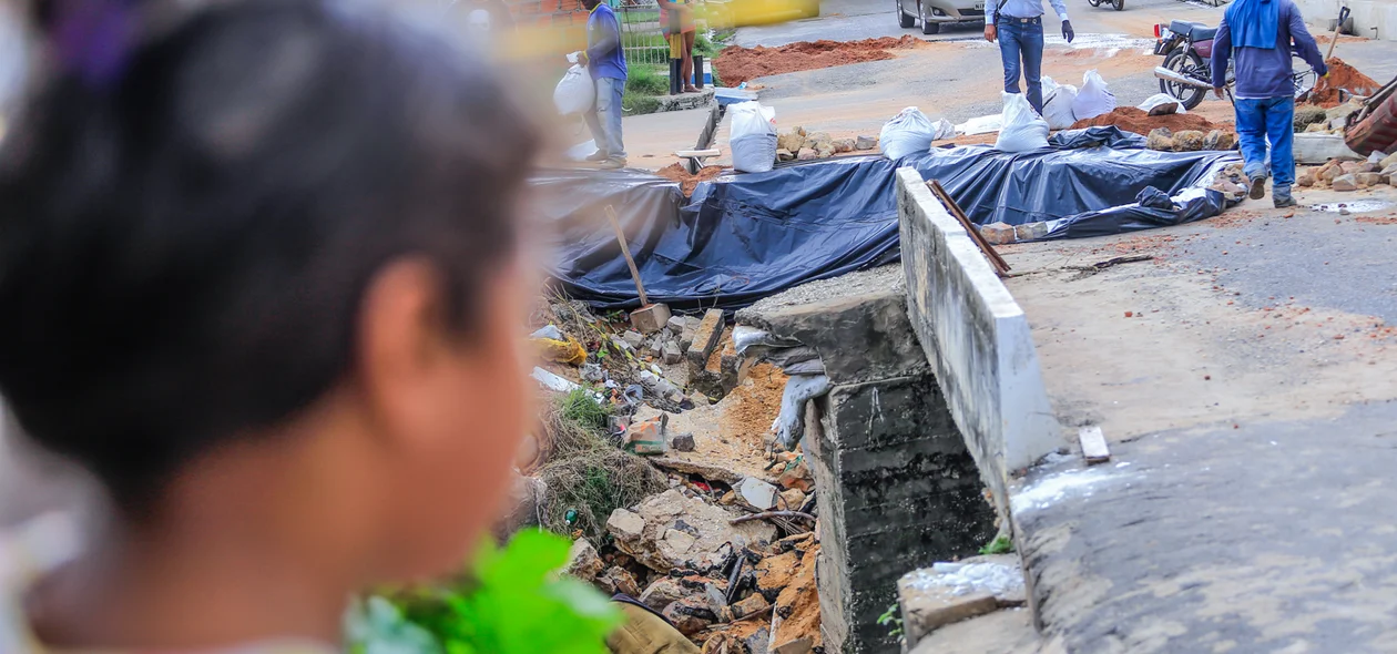 A situação preocupa moradores do bairro Dirceu  