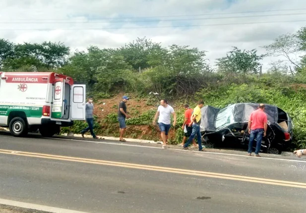 Acidente na BR-316 em Vila Nova do Piauí