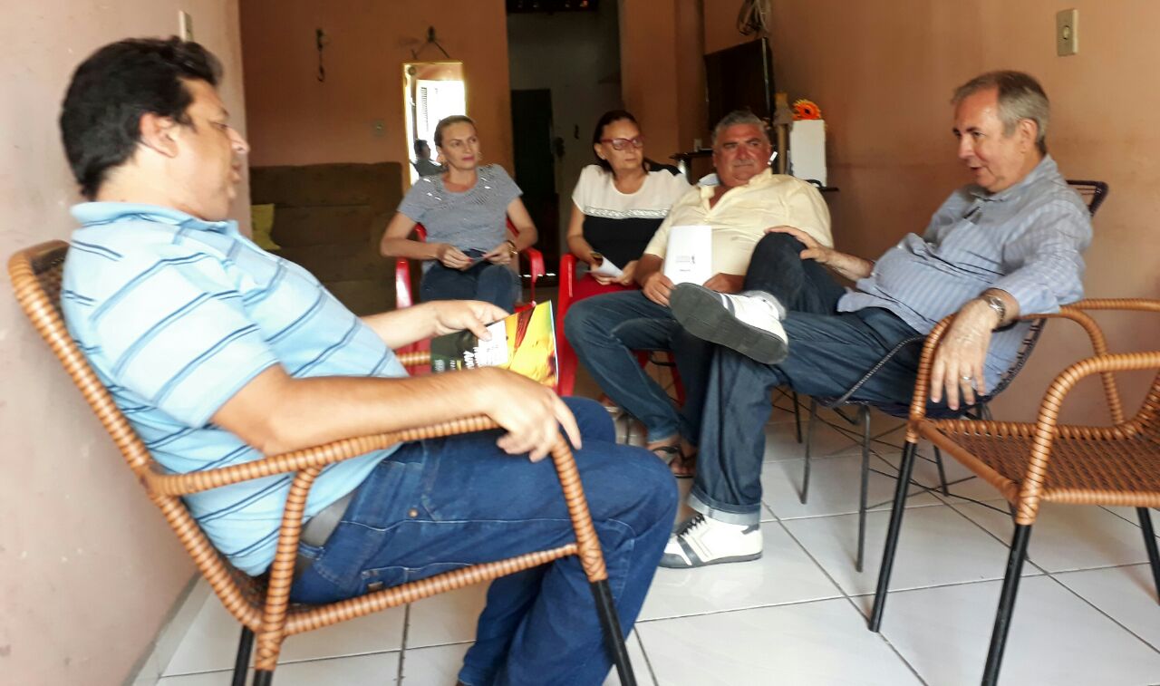 João Henrique durante visita ao interior do Piauí