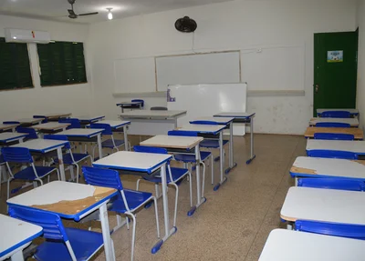 Salas de aula ficaram vazias