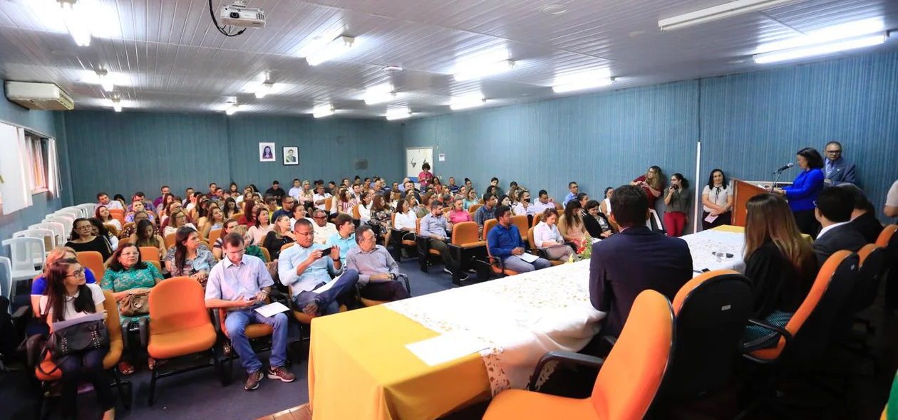 Solenidade de entrega de certificados do curso da Controladoria-Geral do Estado