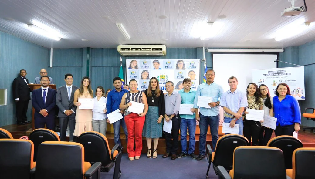 Solenidade de entrega de certificados do curso da Controladoria-Geral do Estado do Piauí