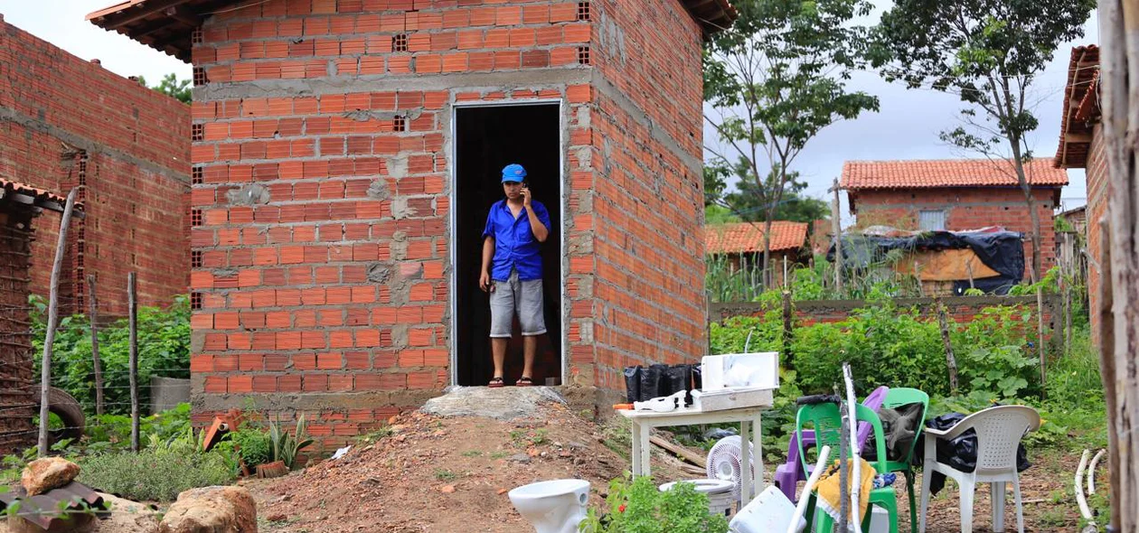 Moradores de ocupação no bairro Dirceu podem deixar terreno