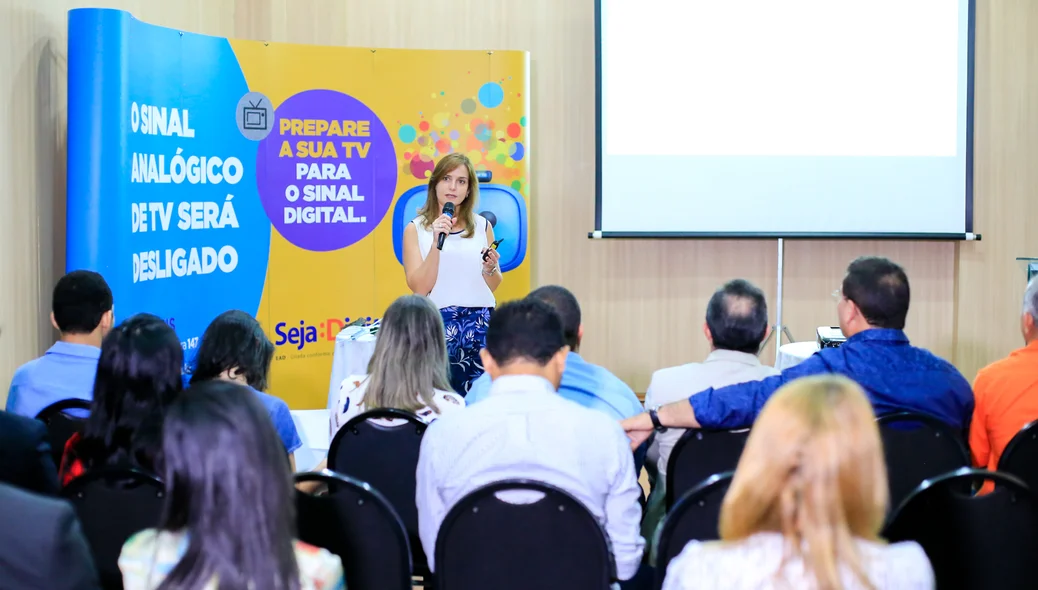 Palestra sobre implantação de sinal digital no Piauí