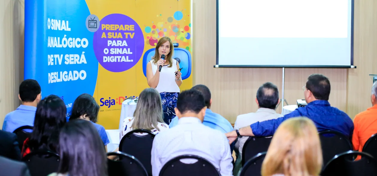 Palestra sobre implantação de sinal digital no Piauí