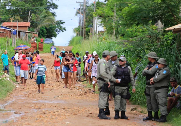 Polícia Militar está na ocupação de terreno na zona sudeste de Teresina