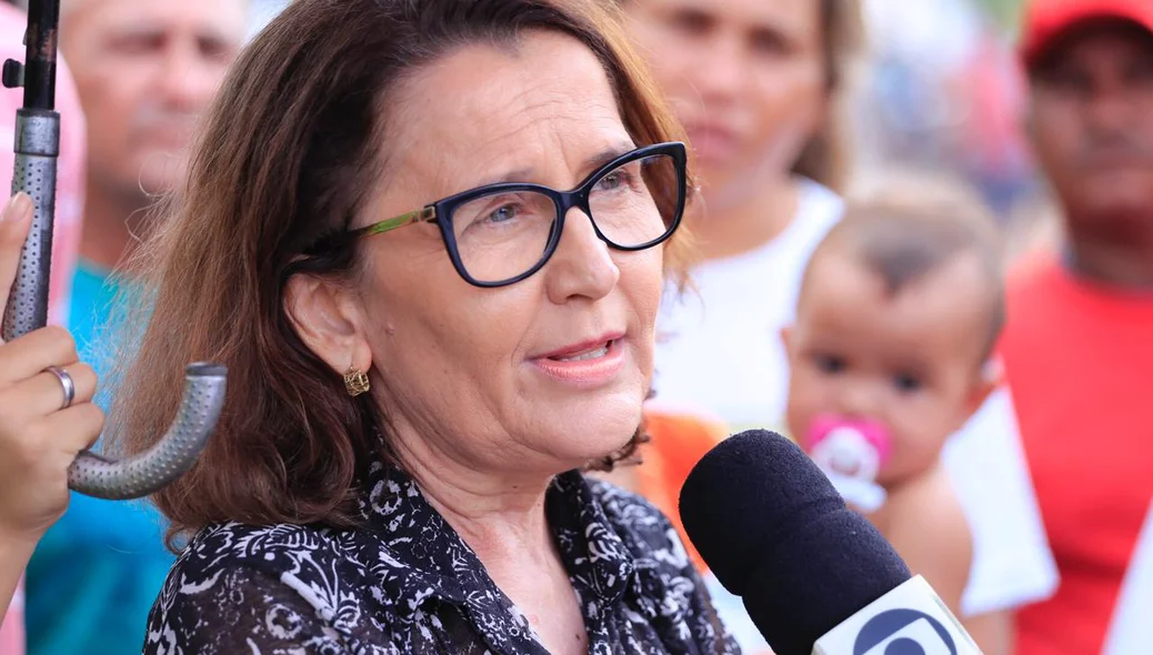 Promotora aposentada, Leida Diniz