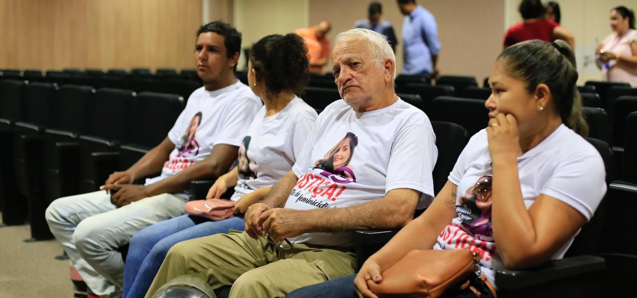 Familiares de Camilla Abreu pedem por justiça