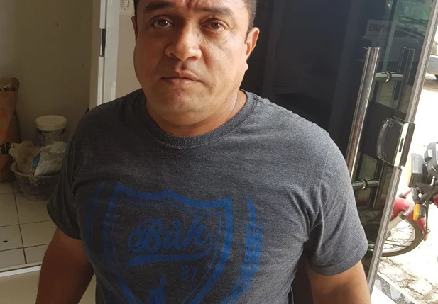 Clécio Nazareno da Cruz Santos,acusado de estelionato