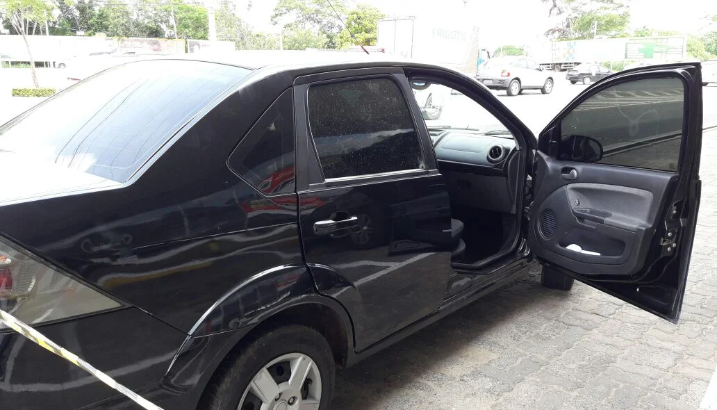 Condutor do veículo Fiesta ficou ferido