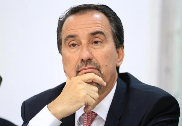 Ministro da Saúde, Gilberto Occhi