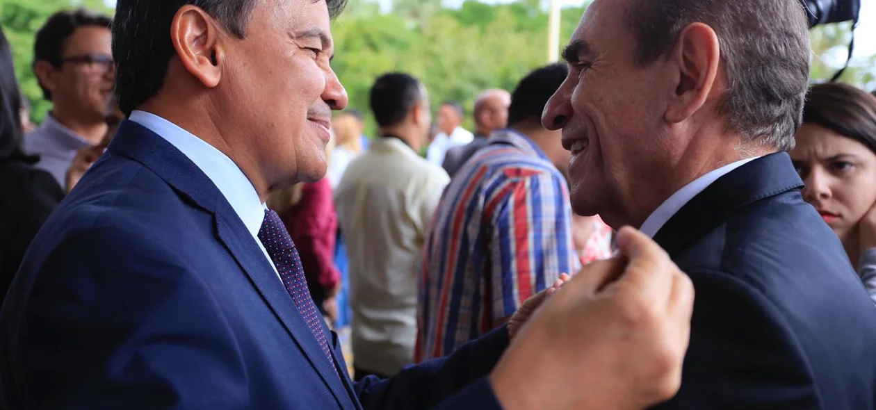 Wellington Dias e Marcelo Castro durante o lançamento do Cartão Reforma