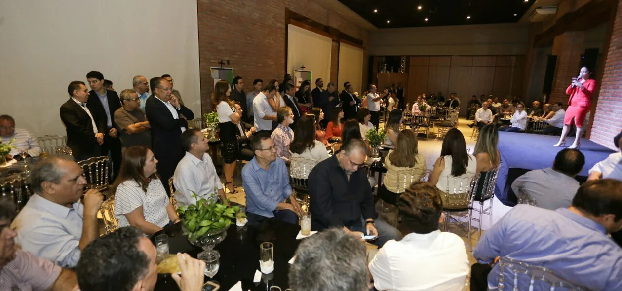 Evento foi realizado no Coco Bambu