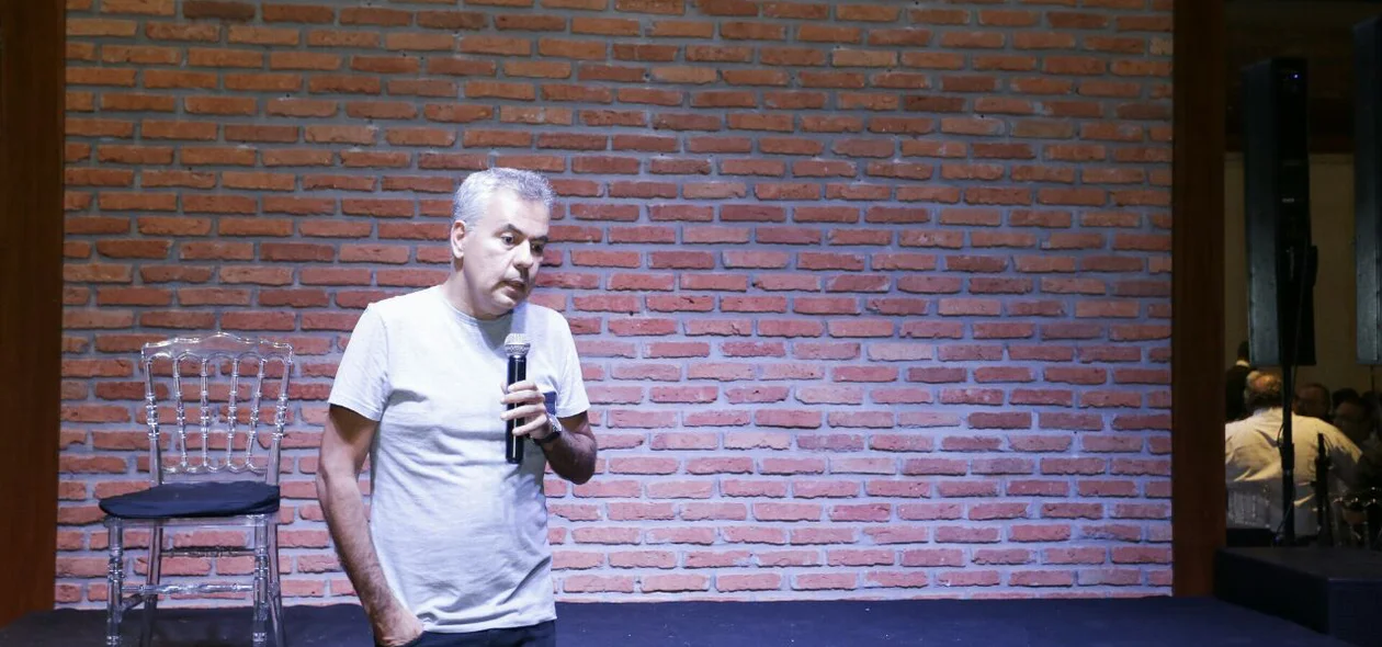 Mário Rosa fez uma palestra