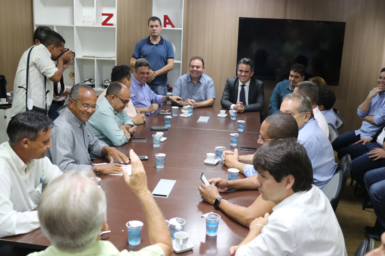 Senador Ciro Nogueira se reuniu com vereadores na Câmara Municipal de Teresina