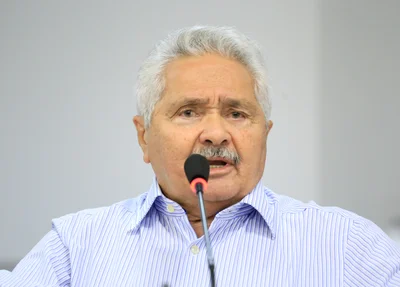 Senador Elmano Férrer 