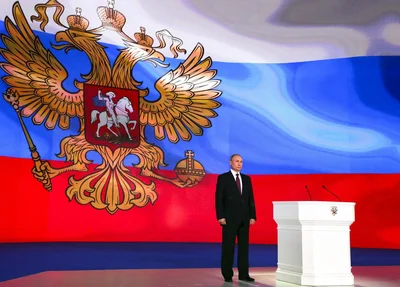 Vladimir Putin anuncia que Rússia possui armas nucleares