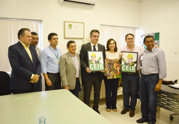 Senador Ciro Nogueira visita o Ceir