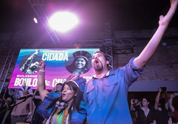 Guilherme Boulos e Sônia Guajajara