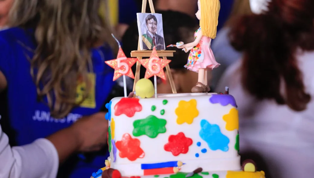 Bolo do aniversário de 56 anos do governador Wellington Dias