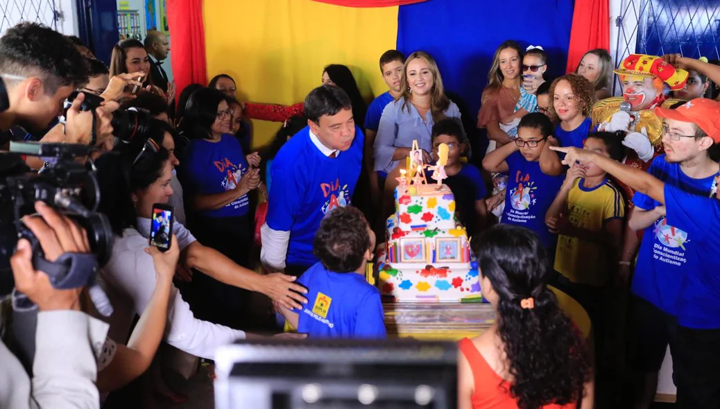Governador Wellington Dias comemora aniversário em festa beneficente na AMA