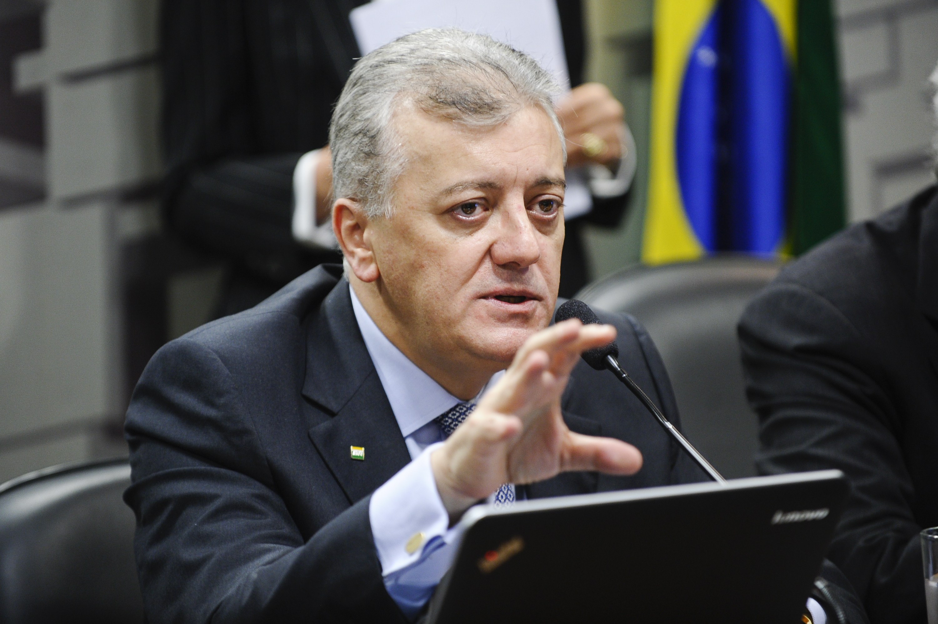 Aldemir Bendine é condenado a 11 anos de prisão