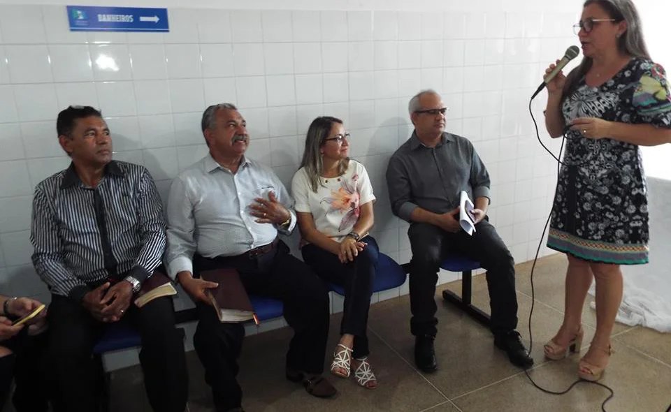 Prefeita Vilma Amorim em seu pronunciamento