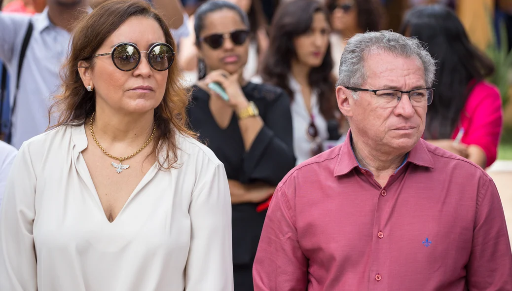 Flora e Assis Carvalho marcaram presença no aniversário 