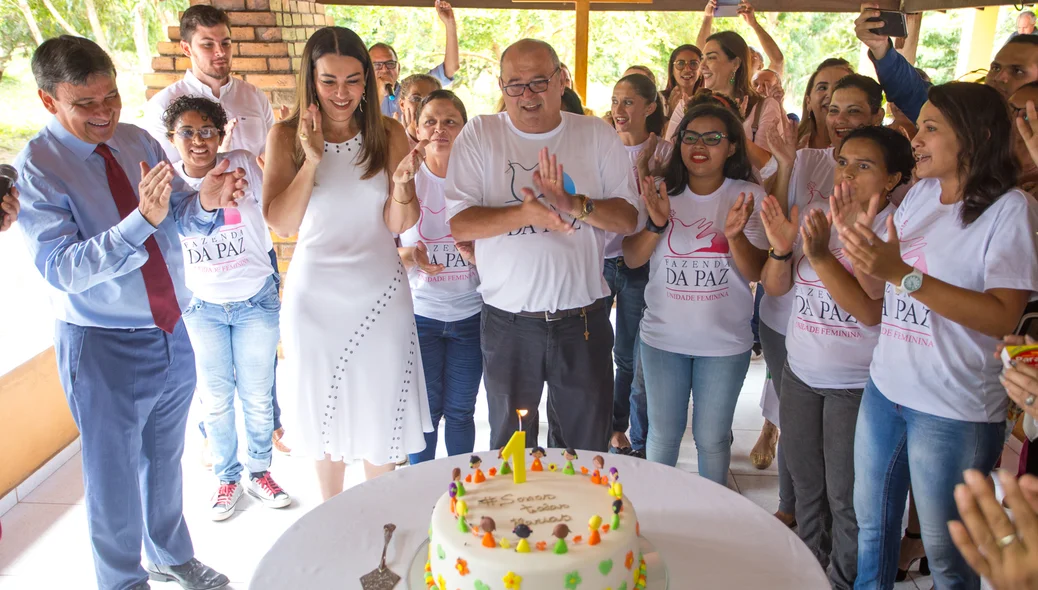 Margarete comemora seu aniversário na Fazenda da Paz