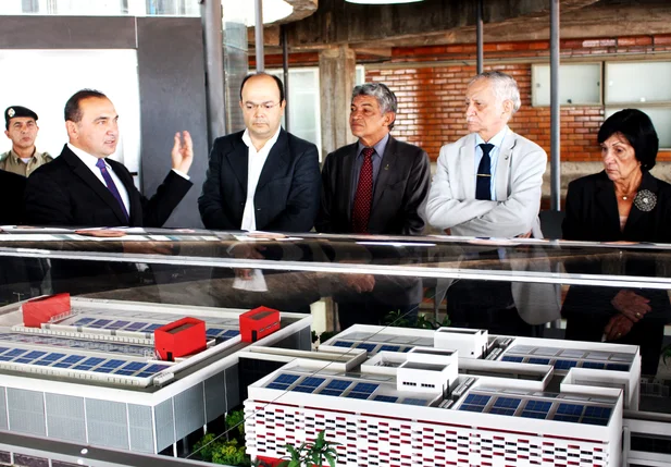 Erivan Lopes apresenta nova maquete da sede do TJ
