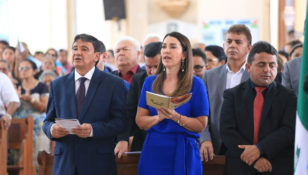 Wellington Dias e Margarete Coelho participaram da missa