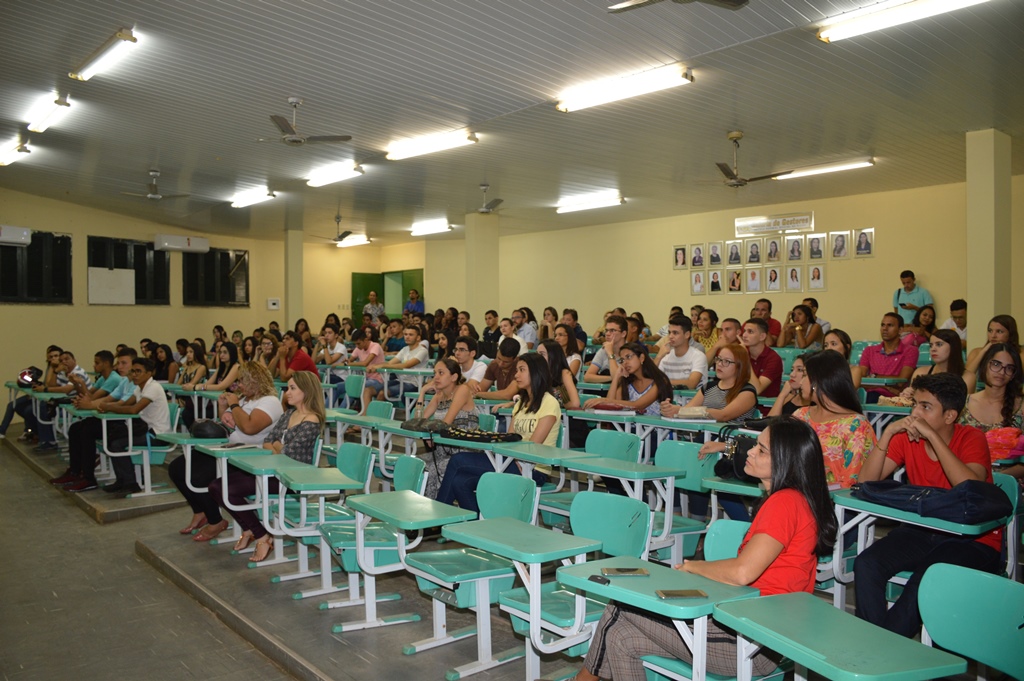 Auditório ficou lotado