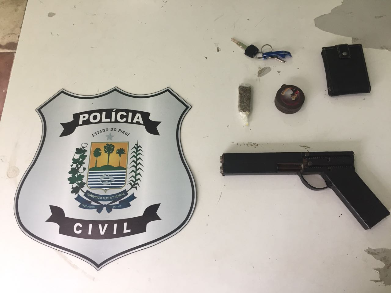 Material apreendido no bairro Boa Esperança 