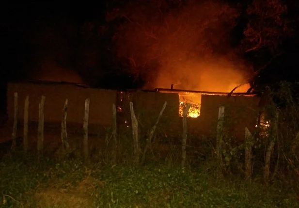 Incêndio na residência