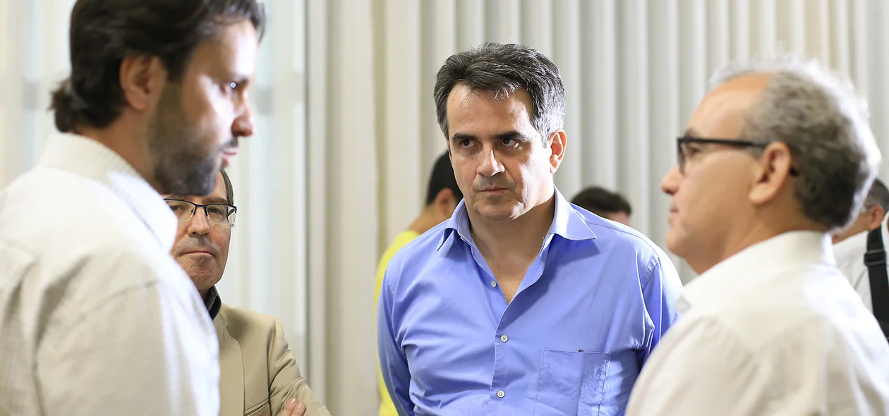 Ciro Nogueira e Ministro no palácio da cidade