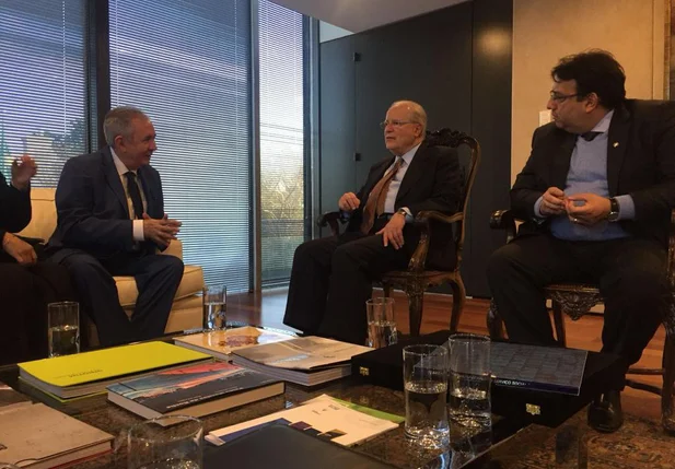 Encontro com embaixador dos EUA