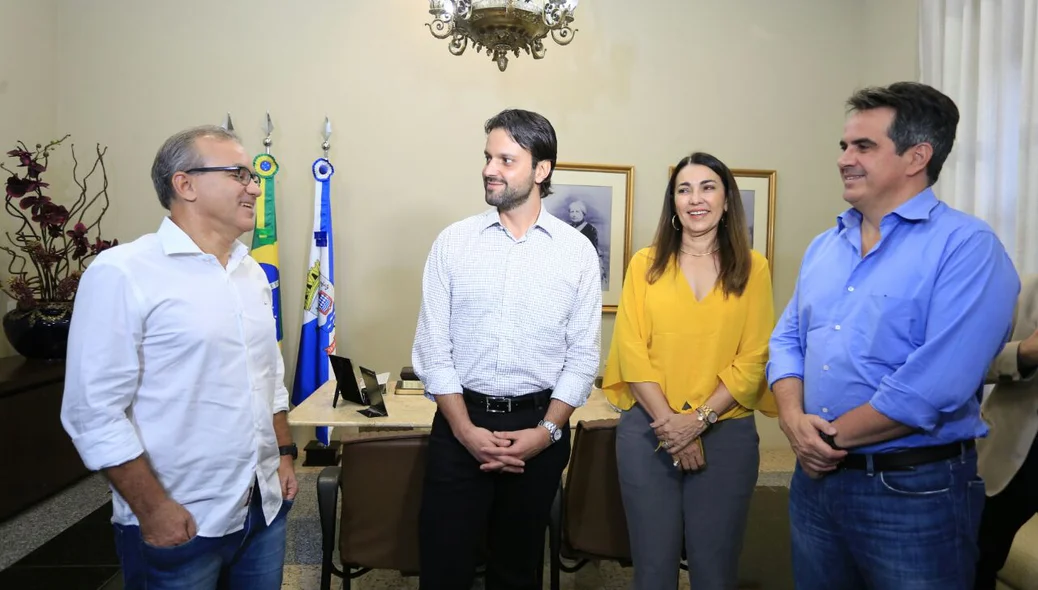 Ministro Alexandre Baldy com Firmino Filho, Margarete Coelho e Ciro Nogueira
