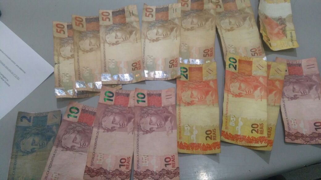 Dinheiro oferecido à Polícia Militar como suborno