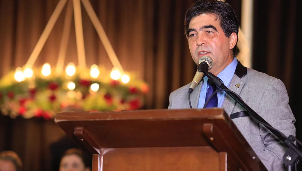 Francisco Limma em solenidade no Atlantic City 