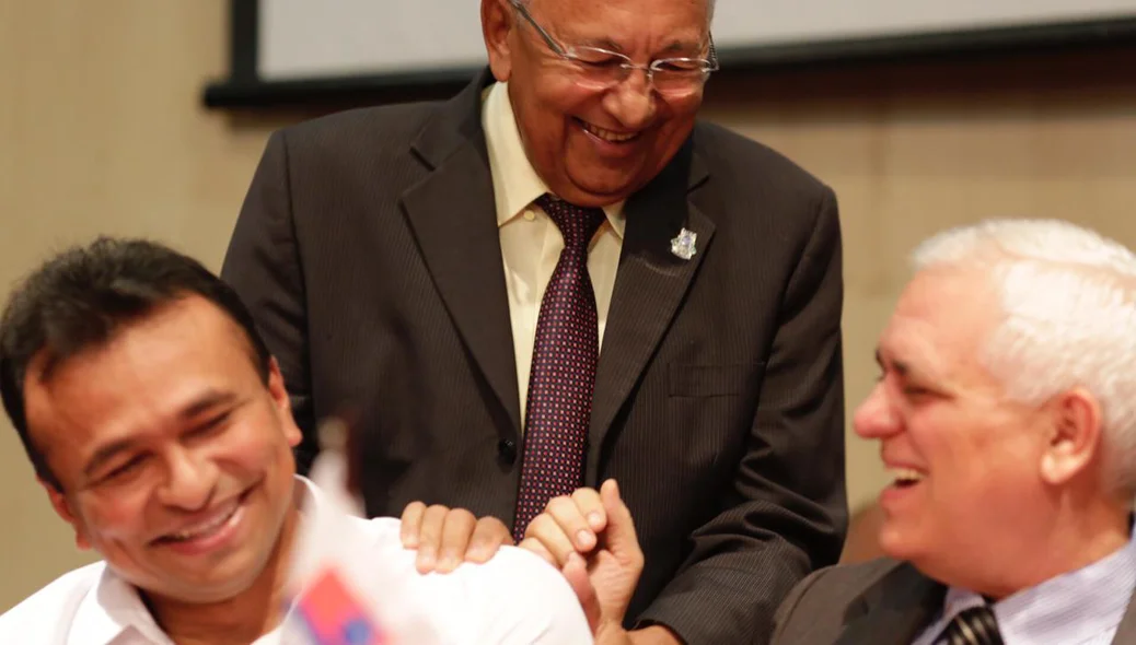 Dr. Pessoa, Fábio Abreu e Themístocles Filho 