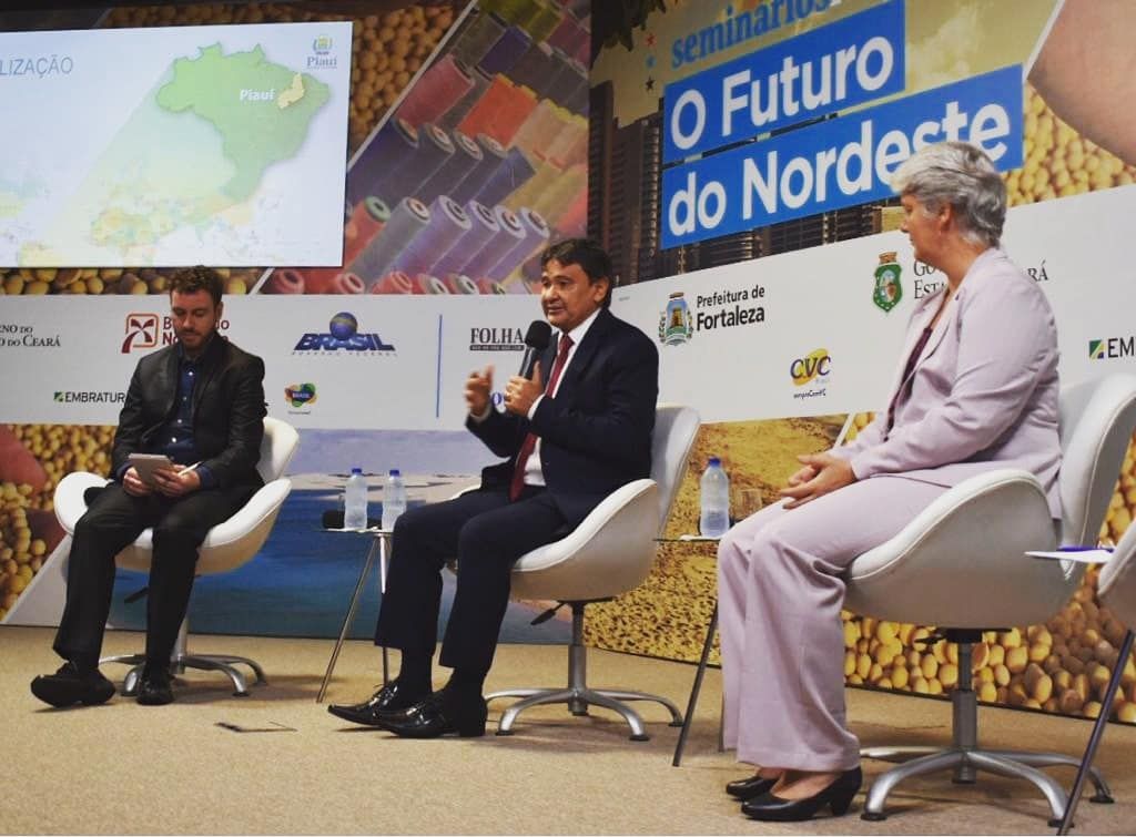 Governador Wellington Dias participa de Fórum em Fortaleza