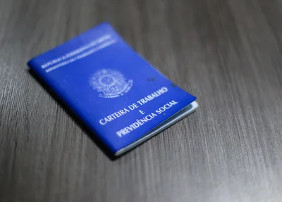Carteira de Trabalho e Previdência Social 