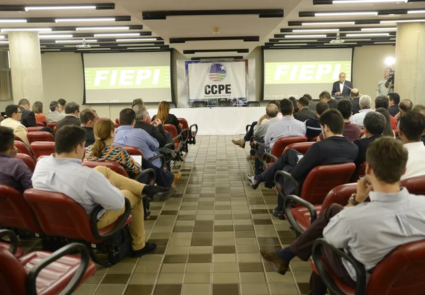 Evento na Fiepi