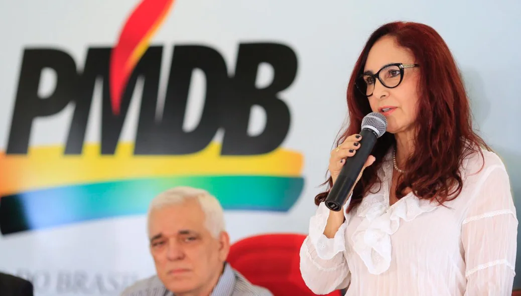 Liziê Coelho em evento de filiação ao MDB