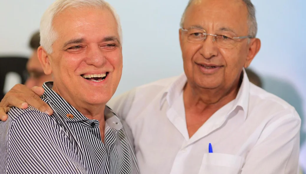 Themístocles Filho e Dr. Pessoa no evento de filiação do MDB