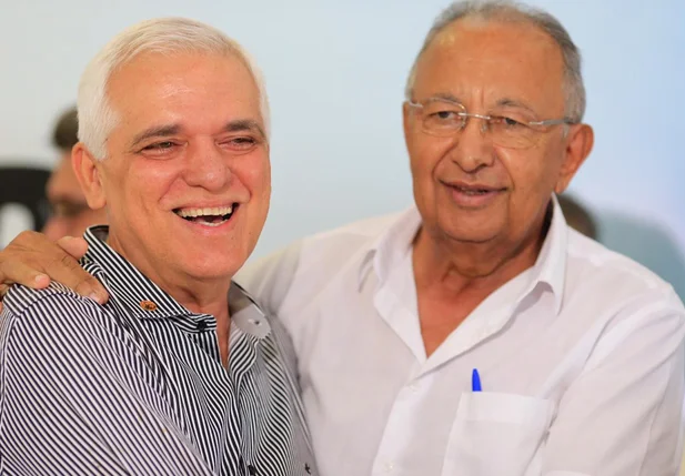 Themístocles Filho e Dr. Pessoa no evento de filiação do MDB