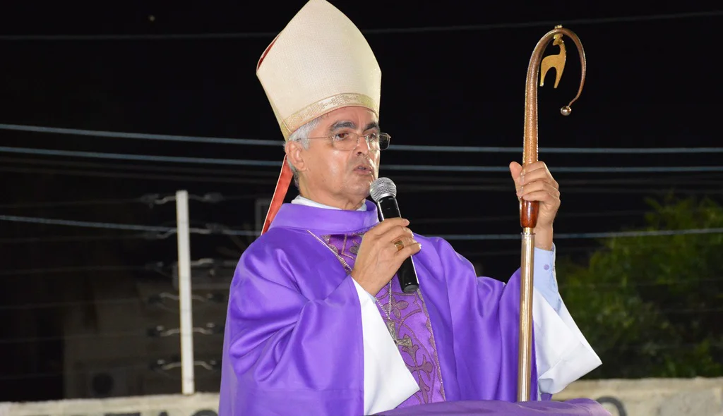 Dom Plínio fala sobre o significado da Procissão de Passos